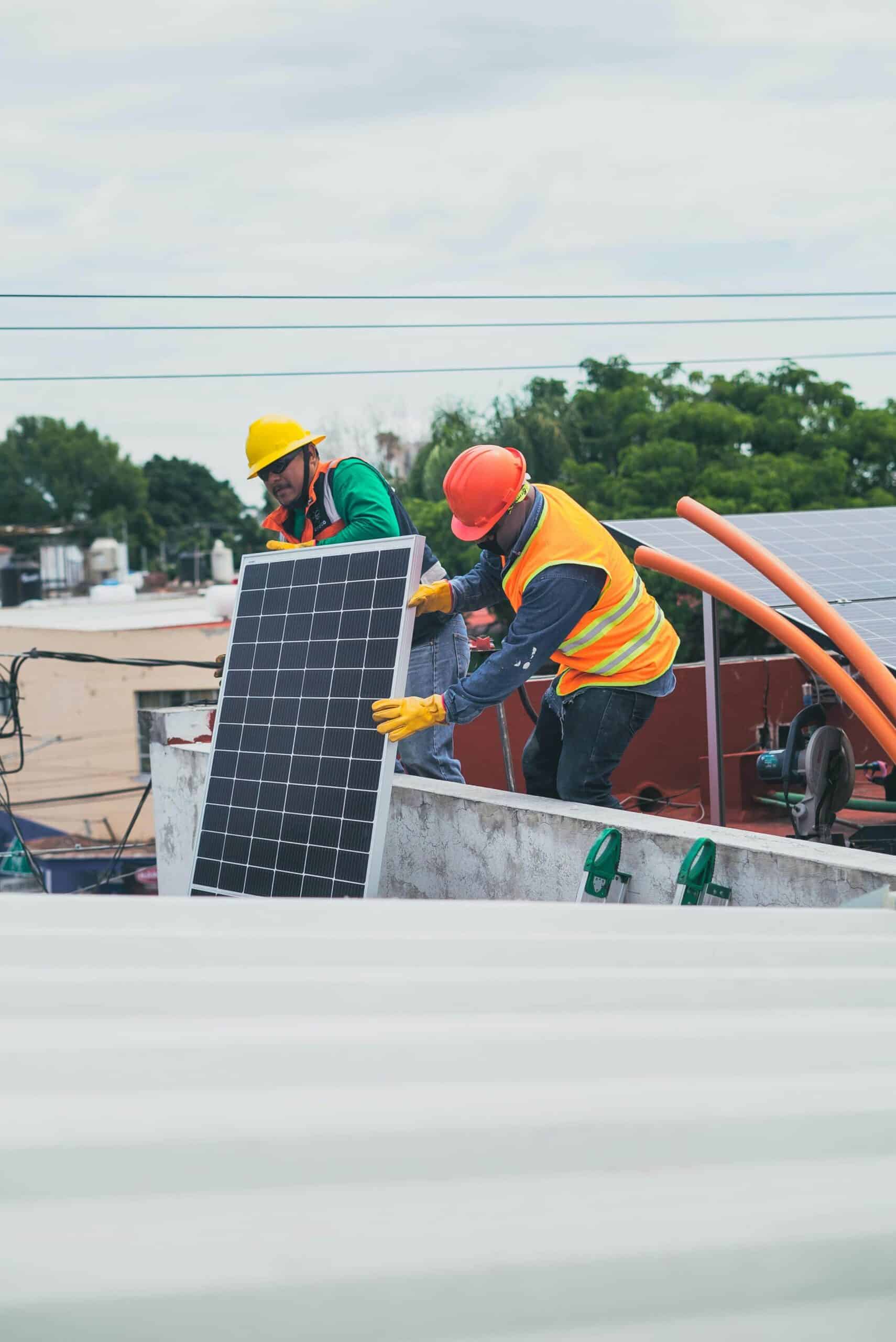 Démantèlement de parc photovoltaïque et recyclage des panneaux solaires